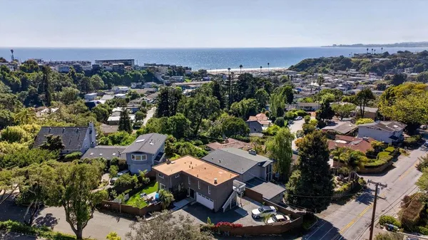 $1,699,000 | 204 Highland Drive, Aptos, CA 95003