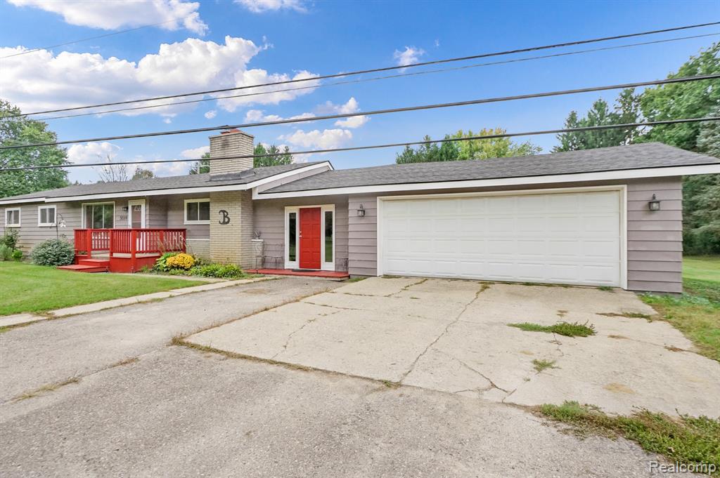 5014 Oak Hill Road Clarkston, MI 48348 - Photo 2 of 29