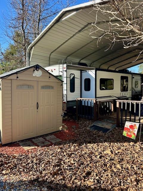 227 Peaceful Loop Chatsworth, GA 30705 - Photo 4 of 16 a view of a back yard of a house