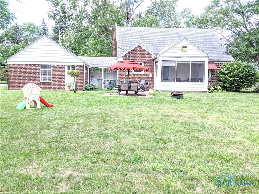 2420 Secor Road Toledo, OH 43606 - Photo 2 of 20 Gallery Image 2