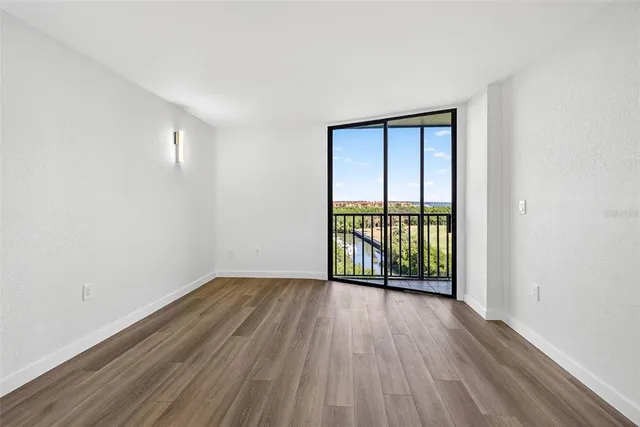 $218,500 | 900 Cove Cay Drive, Unit 6E, Clearwater, FL 33760