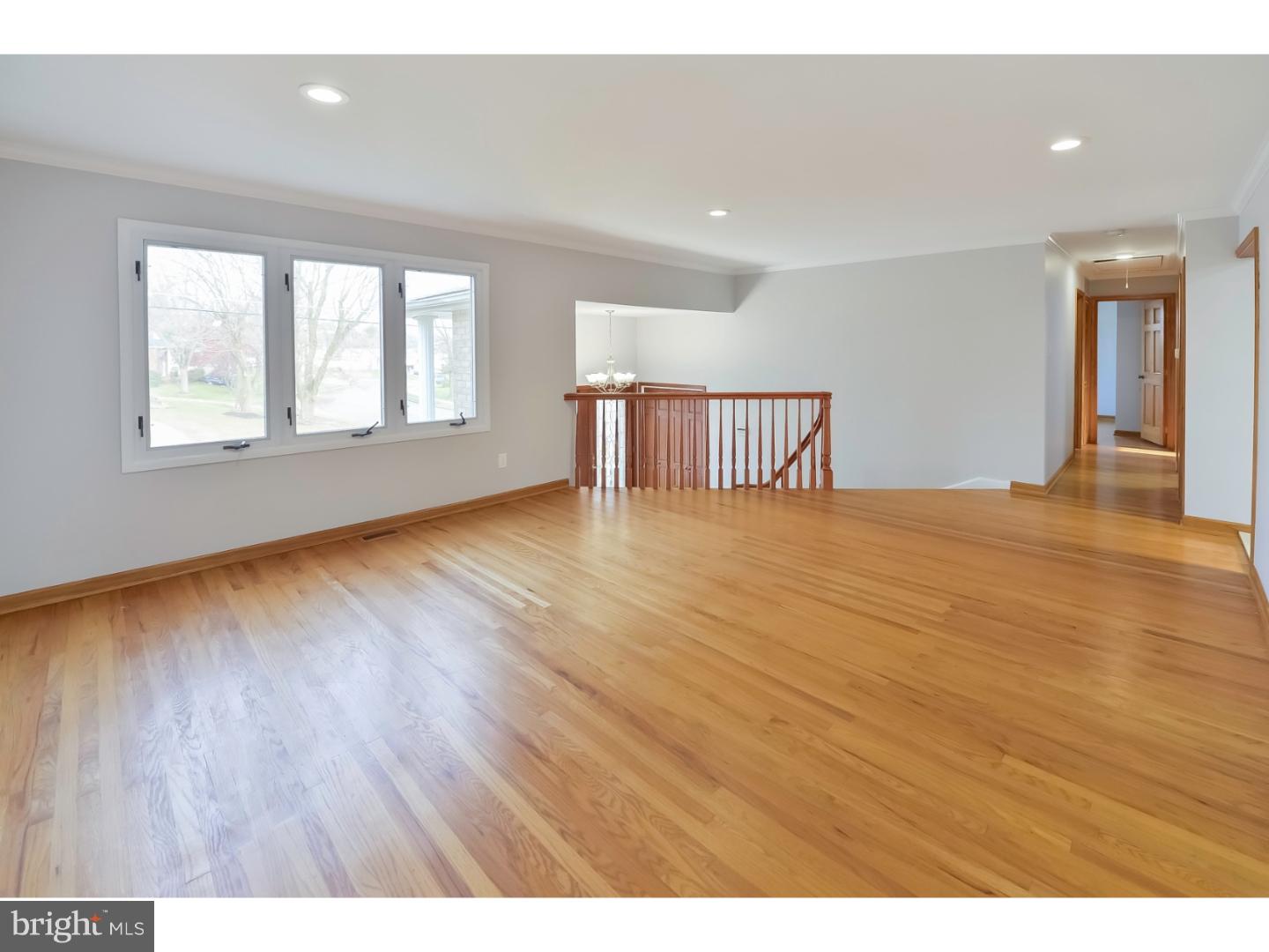 18 Dartmouth Road Cherry Hill, NJ 08034 - Photo 4 of 25 Gallery Image 4