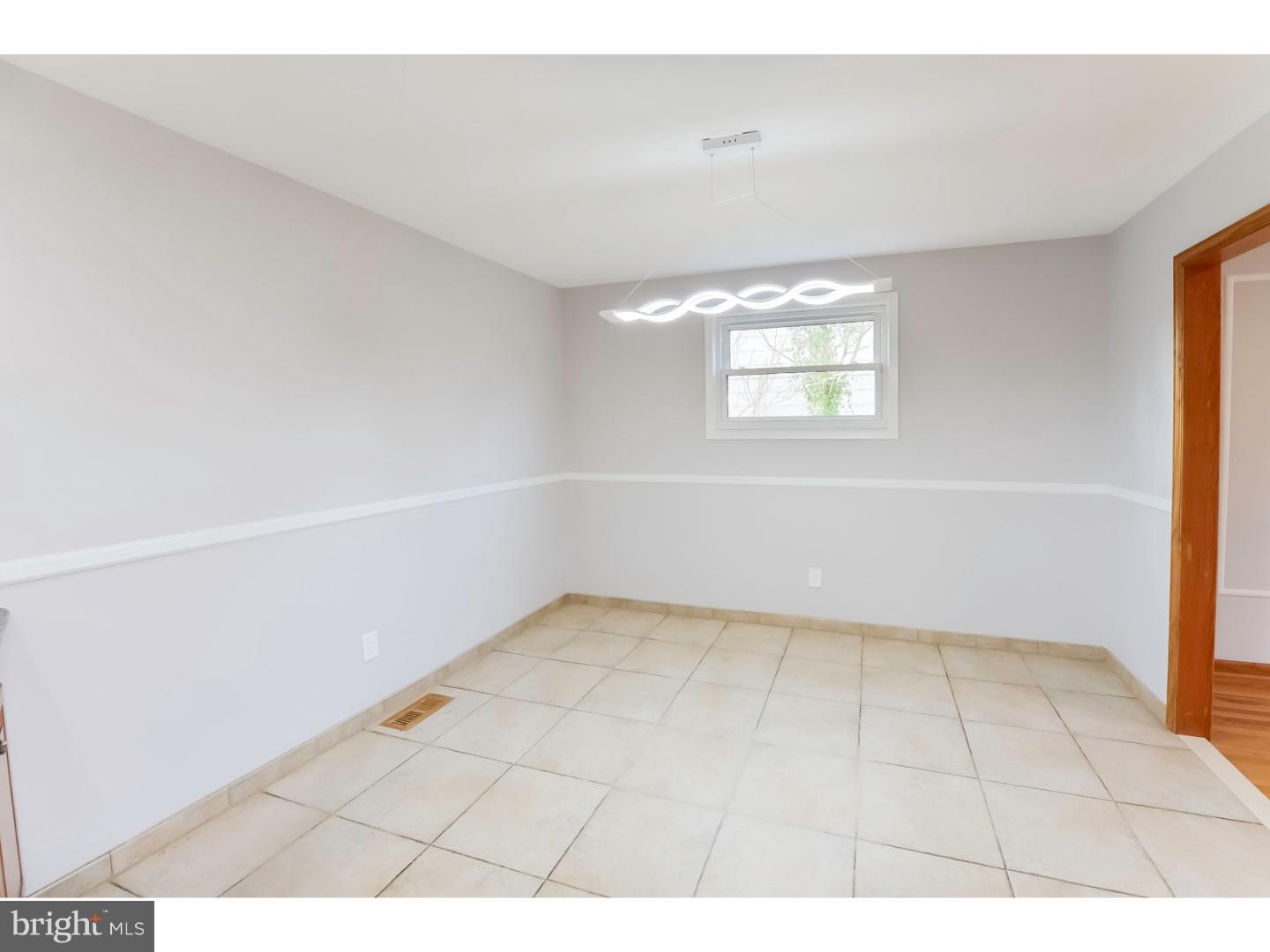 18 Dartmouth Road Cherry Hill, NJ 08034 - Photo 9 of 25 Gallery Image 9