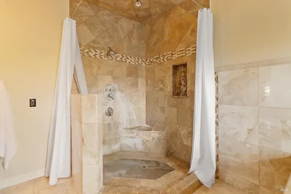 $1,550,000 | 3945 Joslin Lane, Vacaville, CA 95688