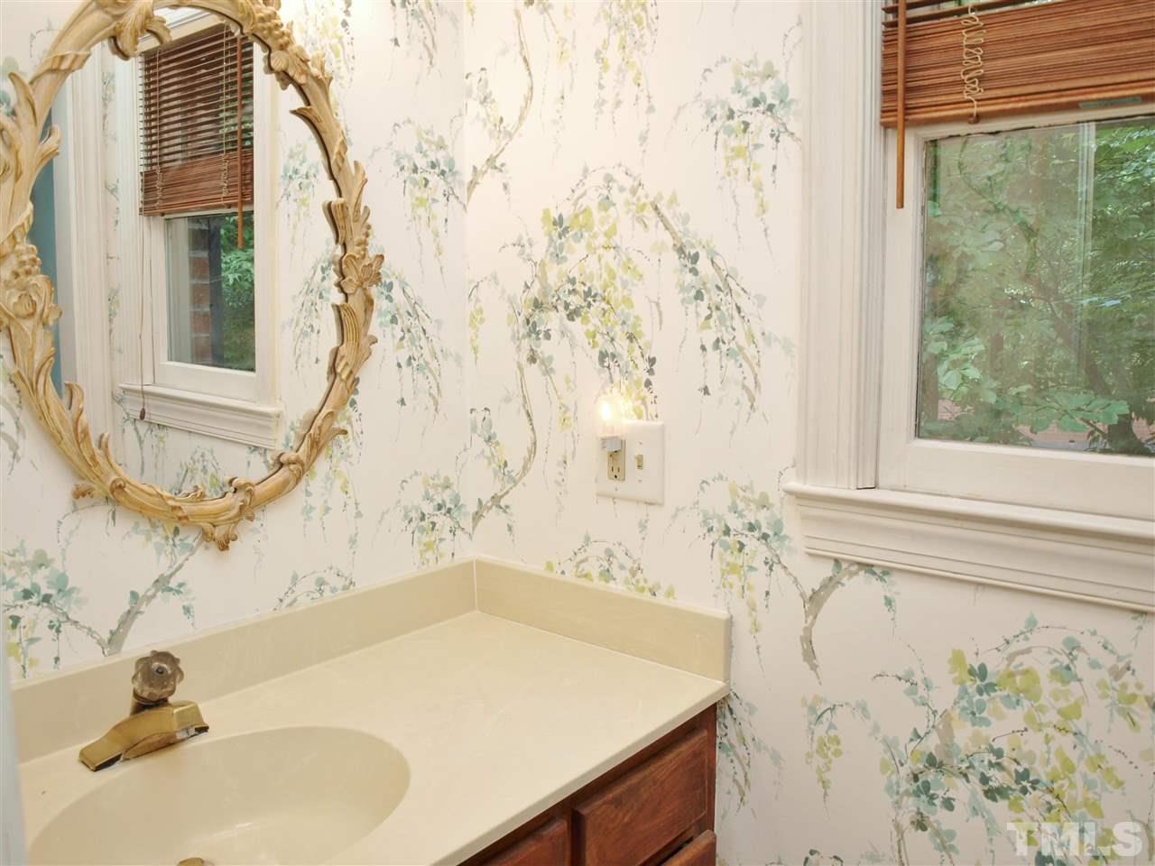 6844 Gloucester Road Raleigh, NC 27612 - Photo 14 of 16