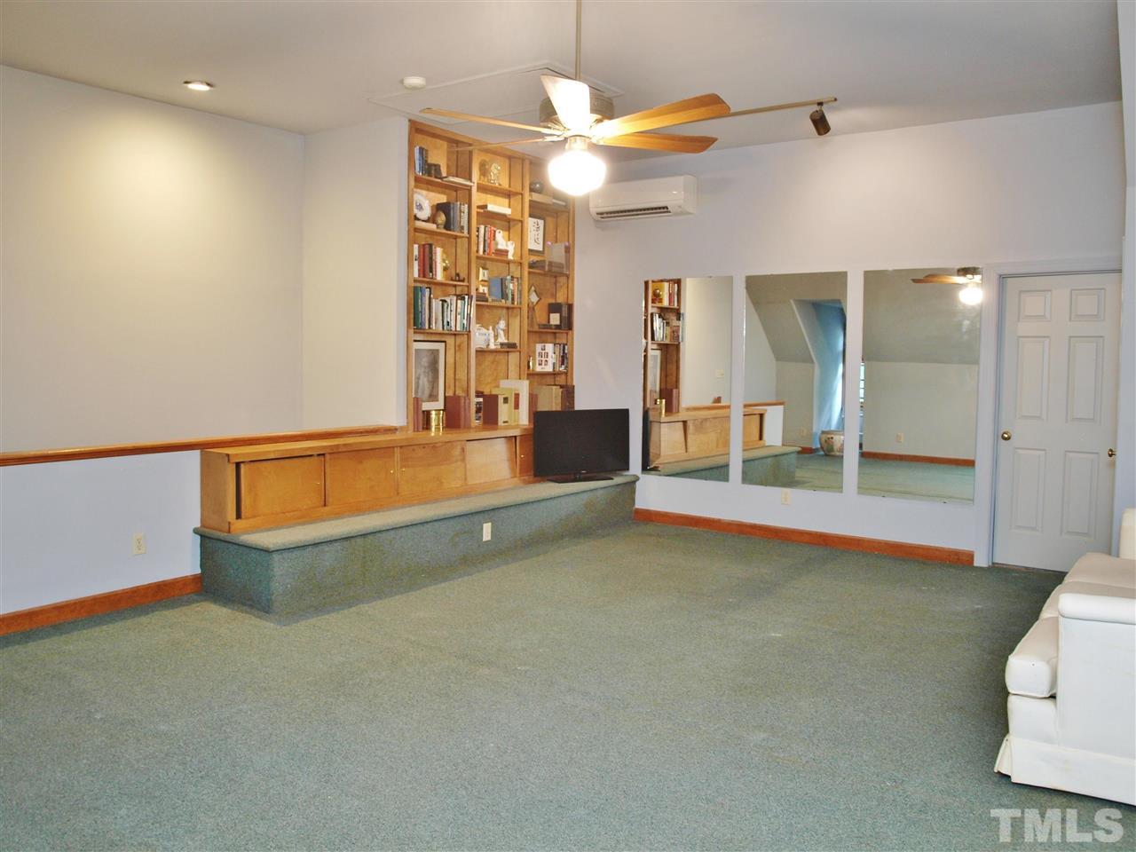 6844 Gloucester Road Raleigh, NC 27612 - Photo 15 of 16