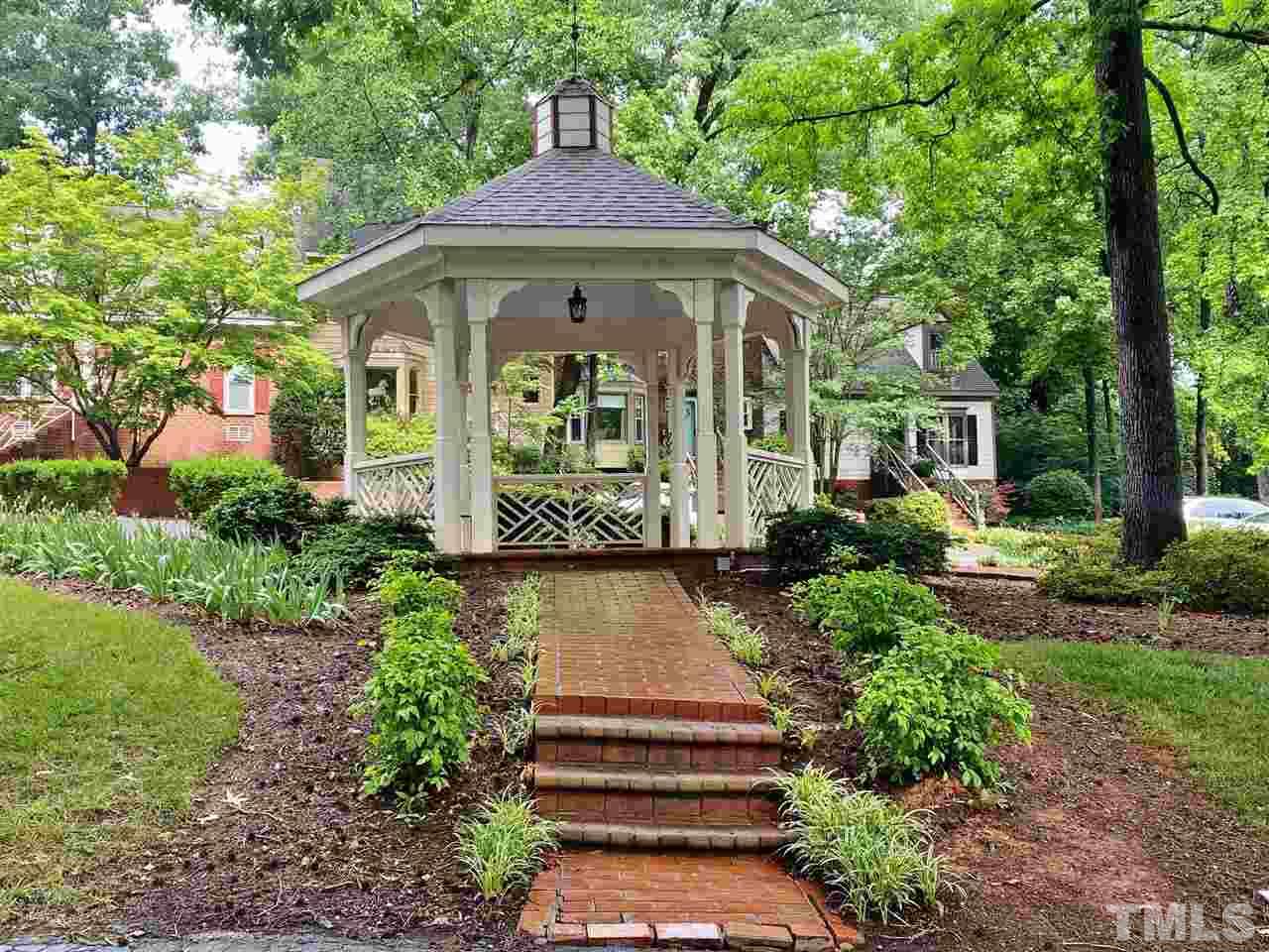 6844 Gloucester Road Raleigh, NC 27612 - Photo 4 of 16