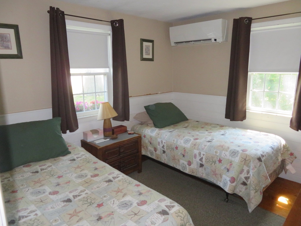 145 Arnold Road Marshfield, MA 02050 - Photo 9 of 13