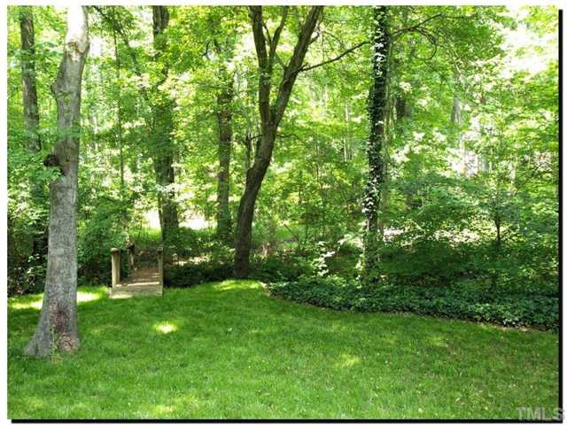 8629 Langtree Lane Raleigh, NC 27613 - Photo 16 of 25 Back Yard