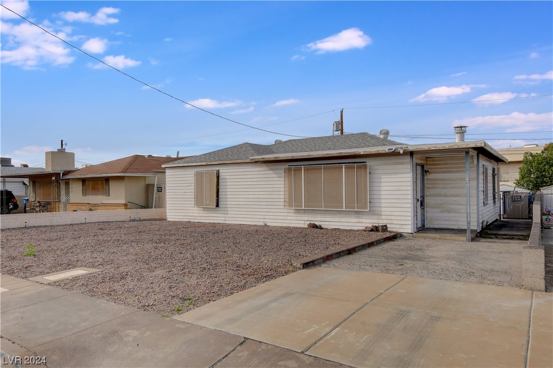 160 West Victory Road Henderson, NV 89015 - Photo 3 of 24 Gallery Image 3
