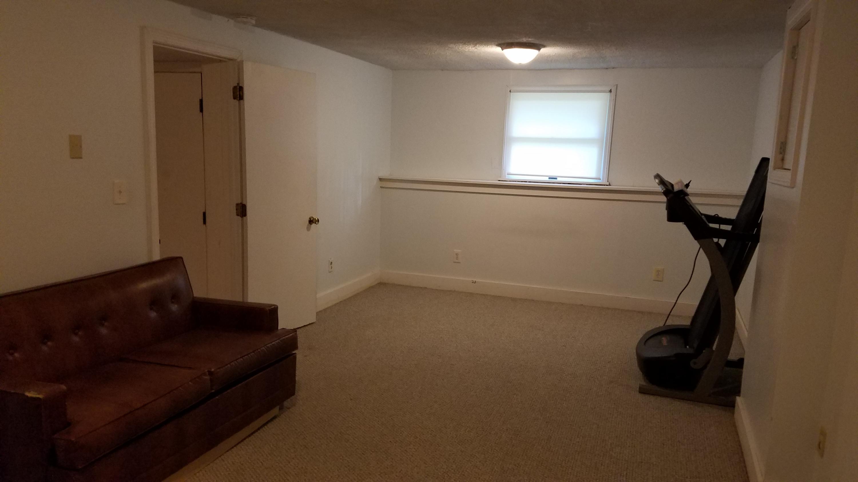 14 Merrill Road Freeport, ME 04032 - Photo 13 of 28 Third Bedroom