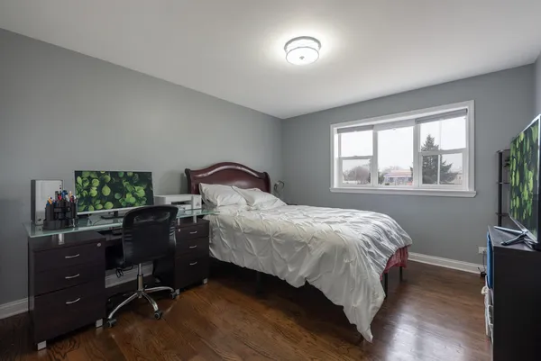 $479,900 | 7944 Harrison Avenue, Munster, IN 46321