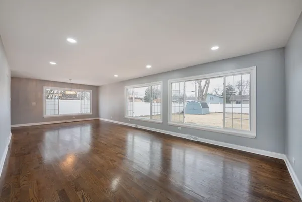 $479,900 | 7944 Harrison Avenue, Munster, IN 46321