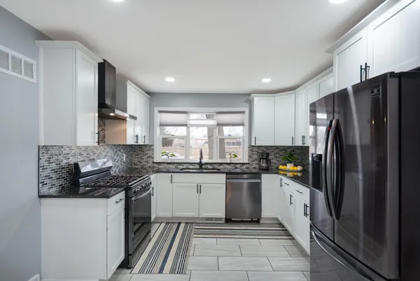 $479,900 | 7944 Harrison Avenue, Munster, IN 46321