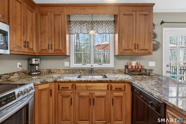 $464,900 | 109 Sam Green Road, Coventry, CT 06238