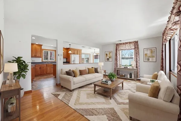 $379,900 | 79 Woodlawn Street, Chicopee, MA 01020