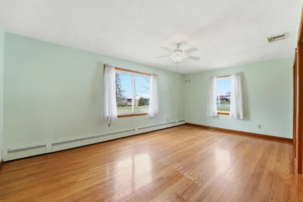 $379,900 | 79 Woodlawn Street, Chicopee, MA 01020