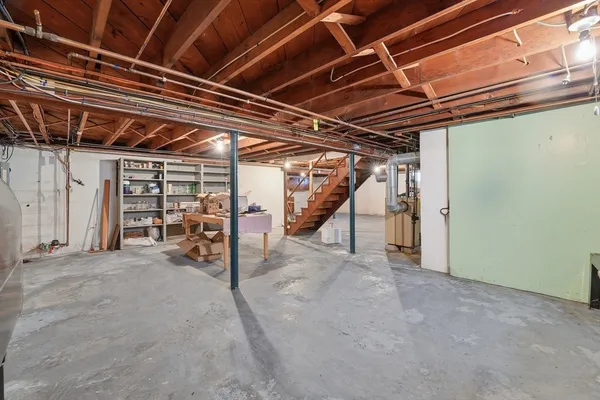 $379,900 | 79 Woodlawn Street, Chicopee, MA 01020