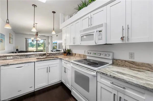$285,000 | 21321 Lancaster Run, Unit 614, Estero, FL 33928