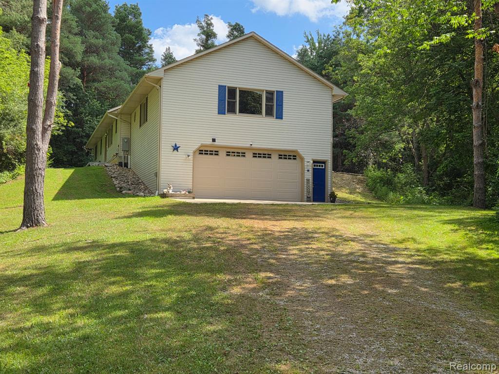 10201 Washburn Road Goodrich, MI 48438 - Photo 5 of 86 Gallery Image 5