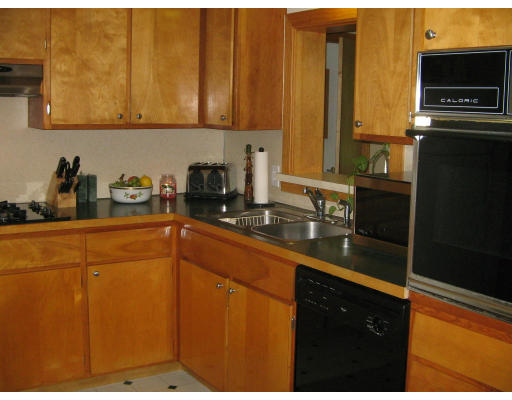 214 Glendale Road Amherst, MA 01002 - Photo 3 of 10 Gallery Image 3