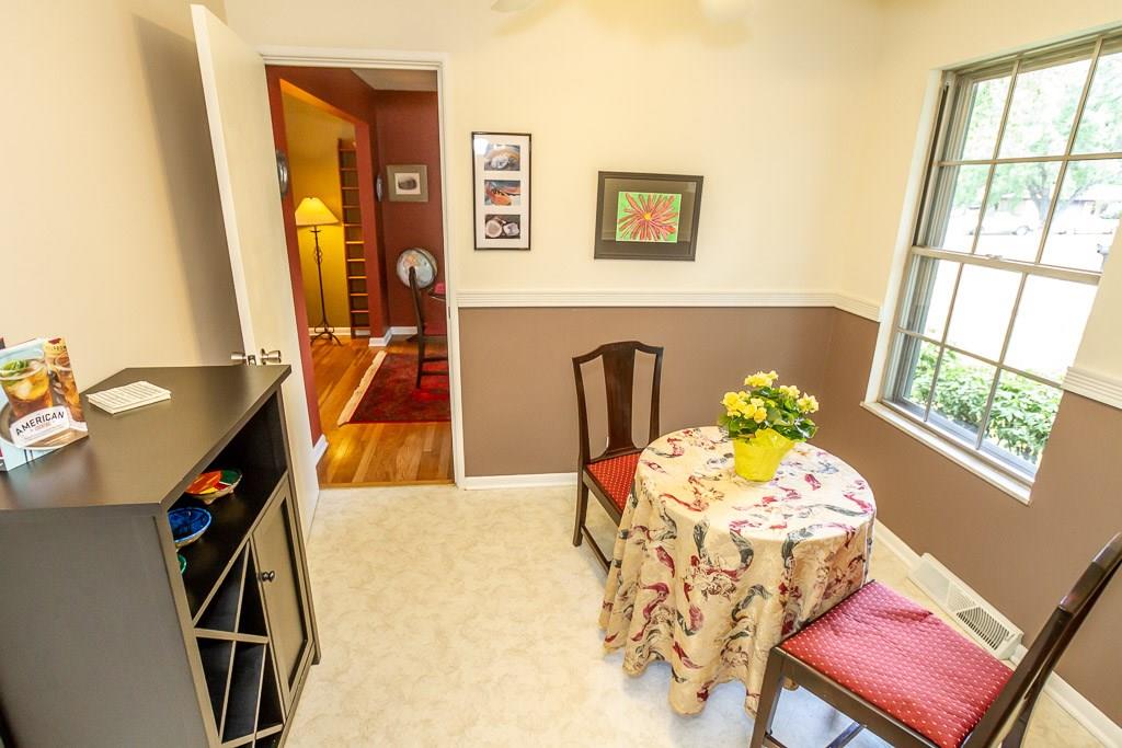 8022 Taunton Road Indianapolis, IN 46260 - Photo 13 of 46 Gallery Image 13