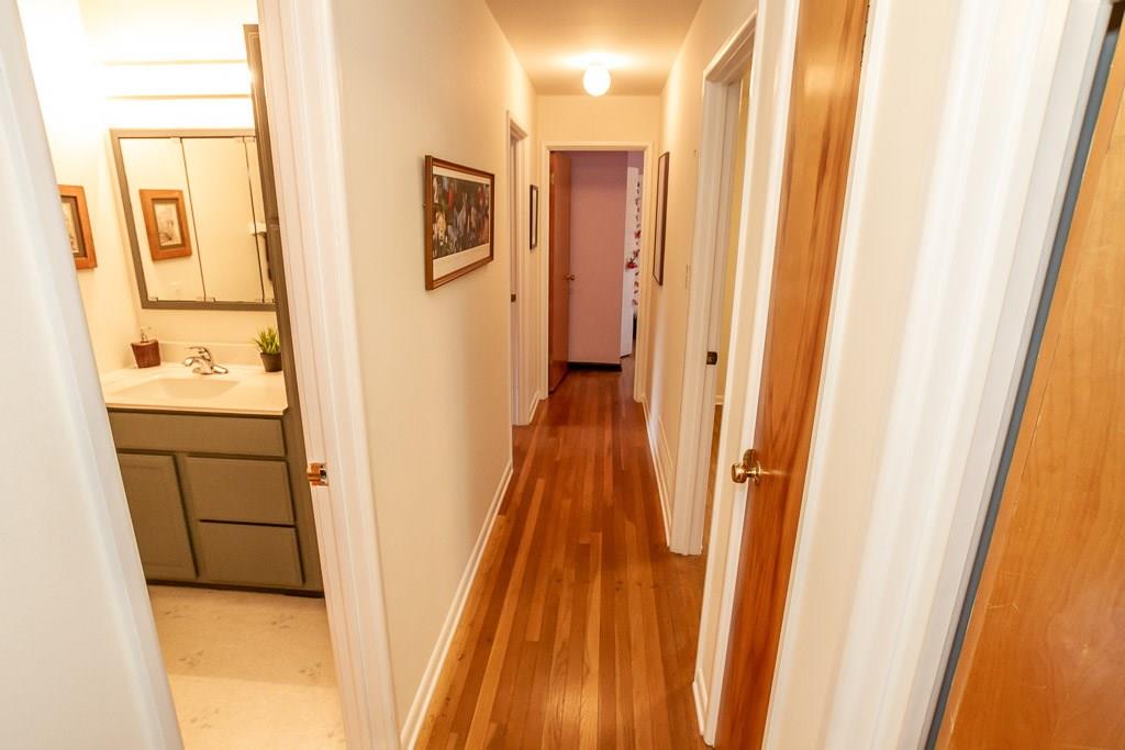 8022 Taunton Road Indianapolis, IN 46260 - Photo 15 of 46 Gallery Image 15