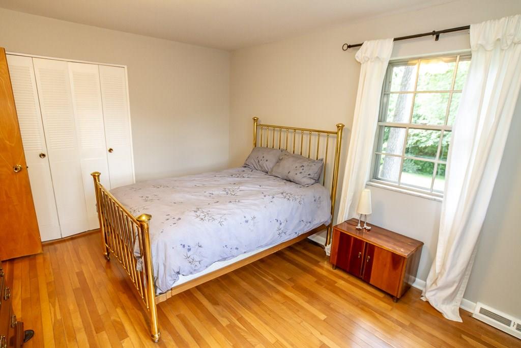 8022 Taunton Road Indianapolis, IN 46260 - Photo 17 of 46 Gallery Image 17