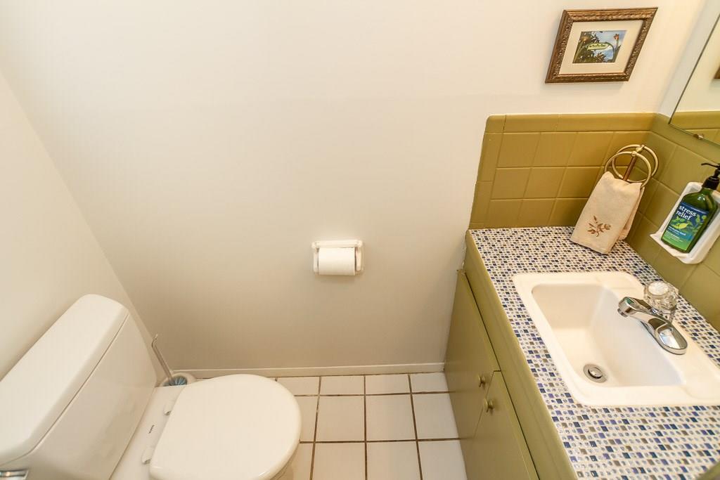 8022 Taunton Road Indianapolis, IN 46260 - Photo 37 of 46 Gallery Image 37