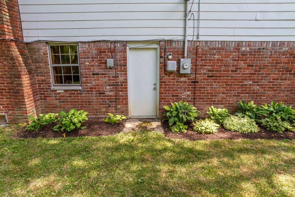 8022 Taunton Road Indianapolis, IN 46260 - Photo 46 of 46 Gallery Image 46
