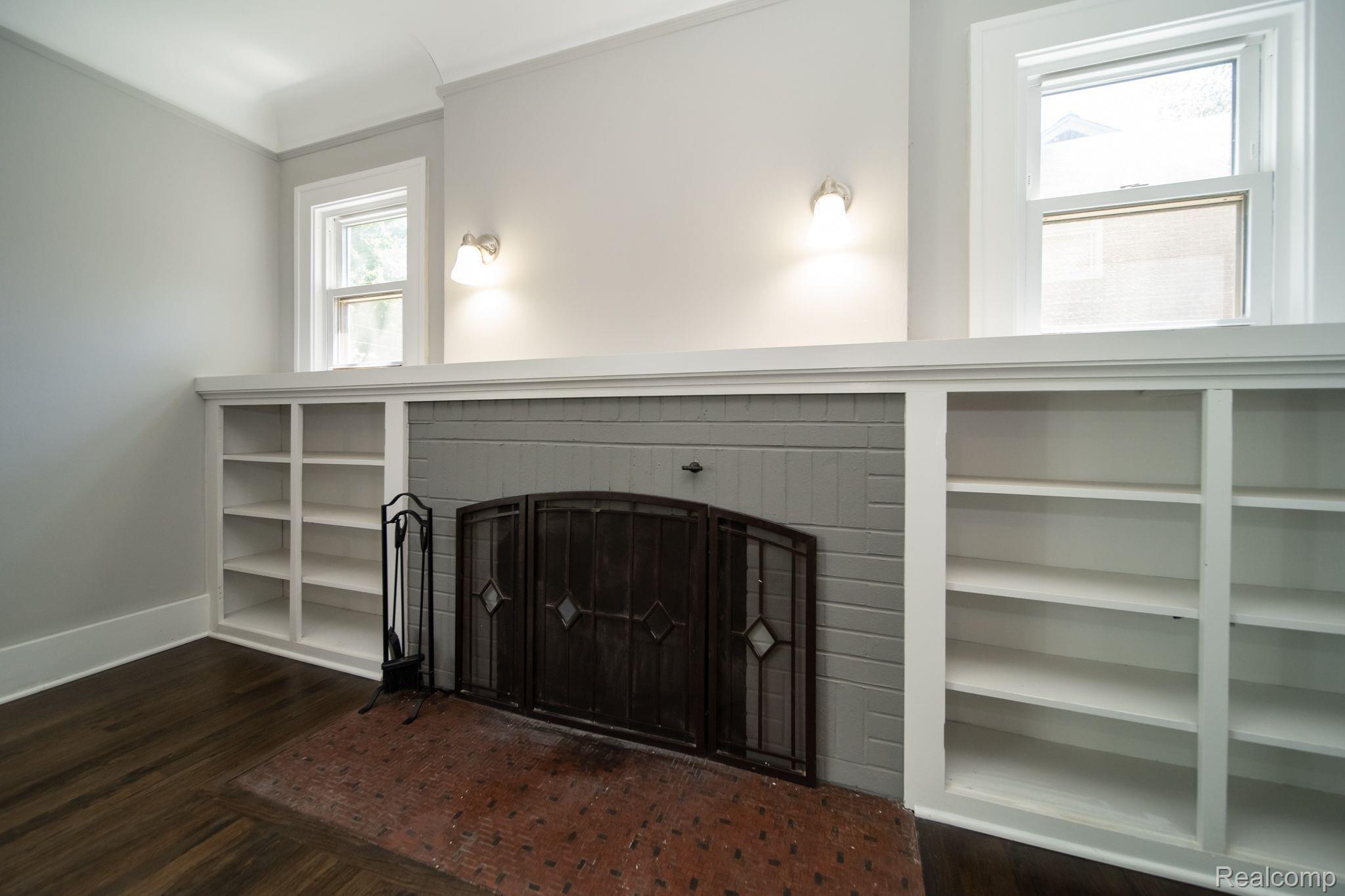735 Menominee Road Pontiac, MI 48341 - Photo 31 of 93 Gallery Image 31