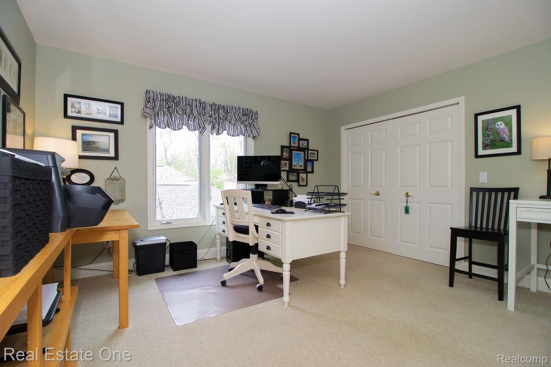 5890 Winans View Court Pinckney, MI 48169 - Photo 29 of 38 39.jpg