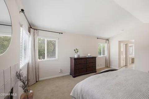 $1,540,000 | 5377 Evanwood Avenue, Oak Park, CA 91377