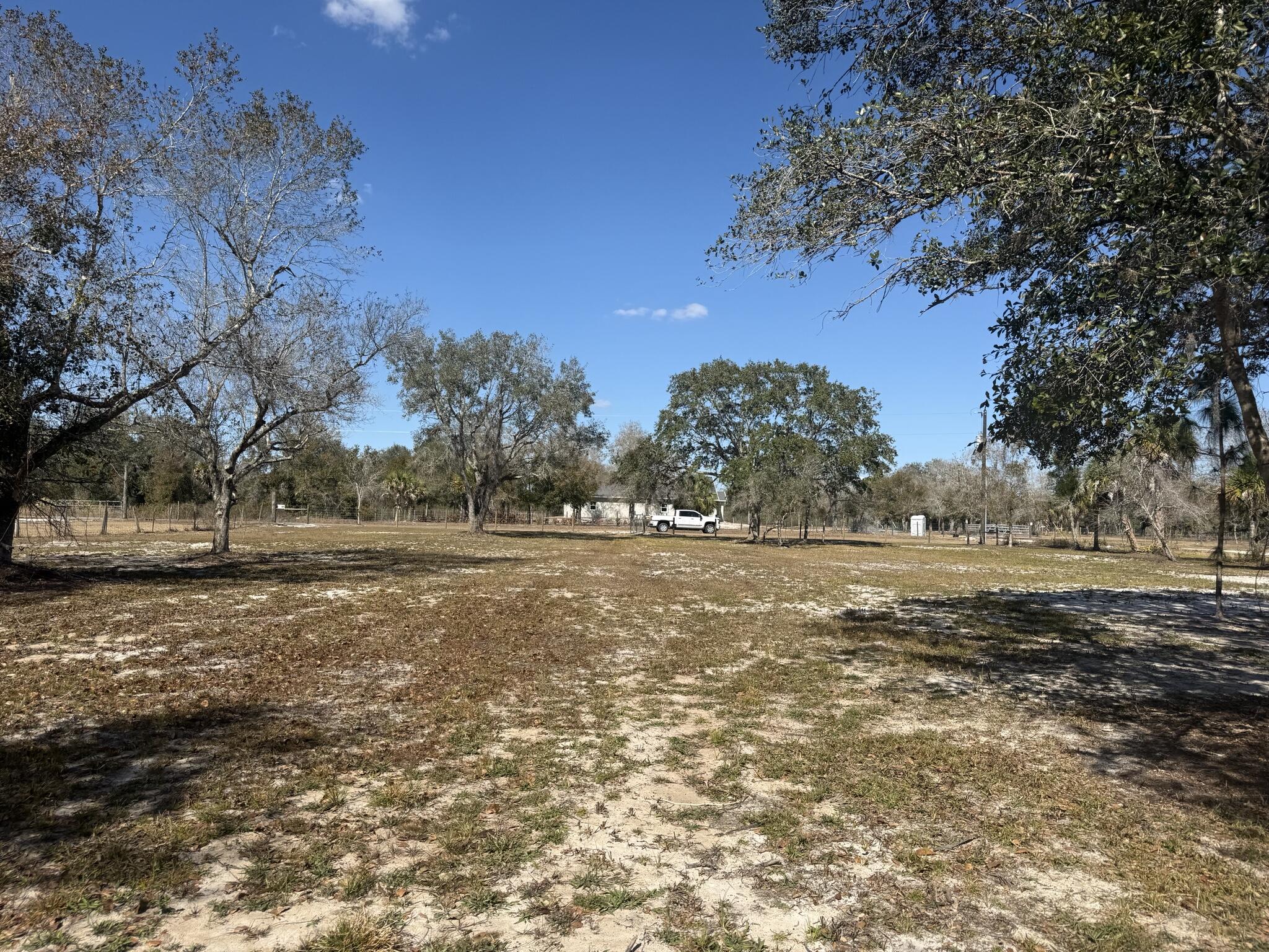 18990 Northwest 284th Street Okeechobee, FL 34972 - Photo 2 of 17 IMG_9320