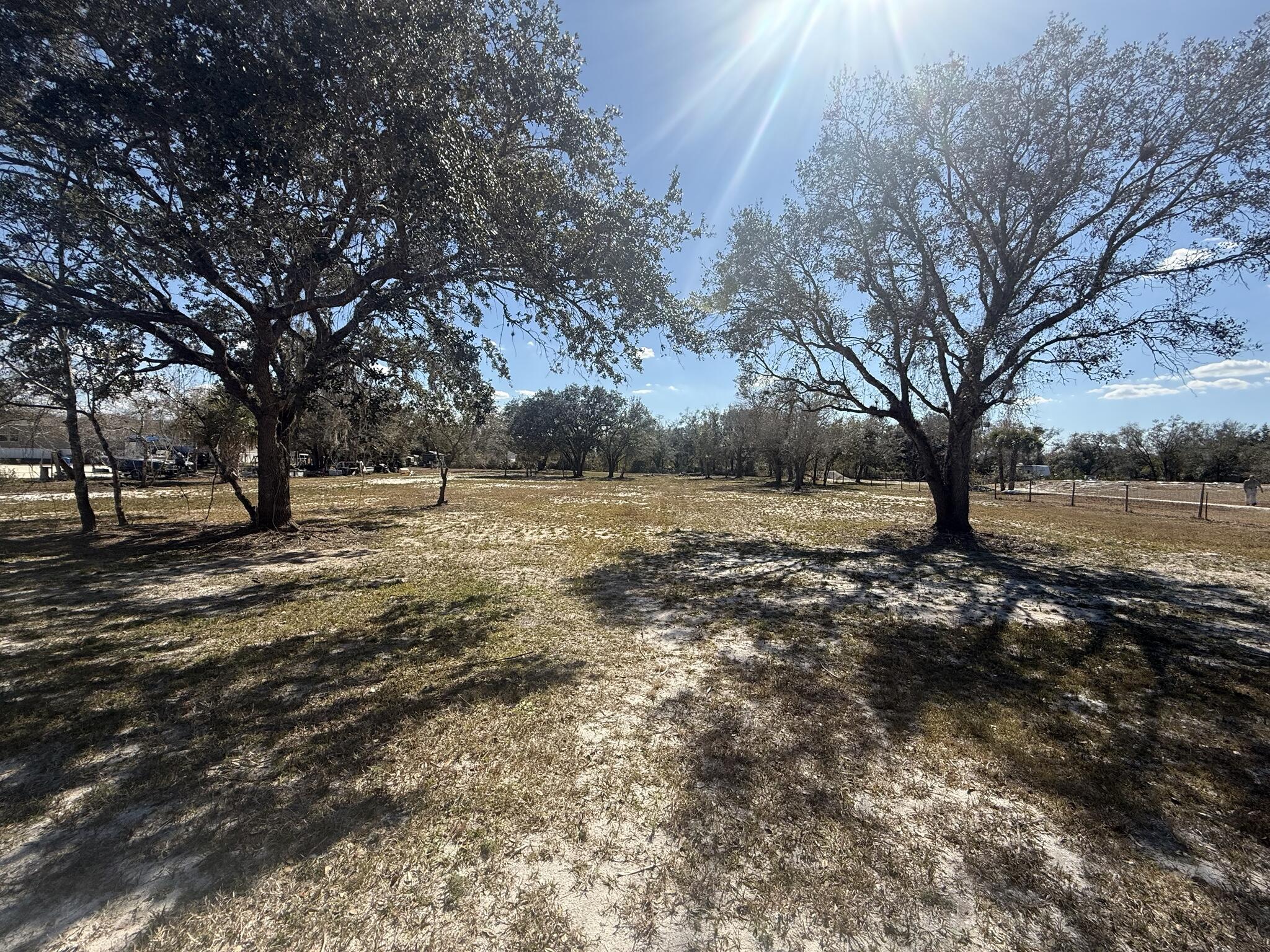 18990 Northwest 284th Street Okeechobee, FL 34972 - Photo 7 of 17 IMG_9314