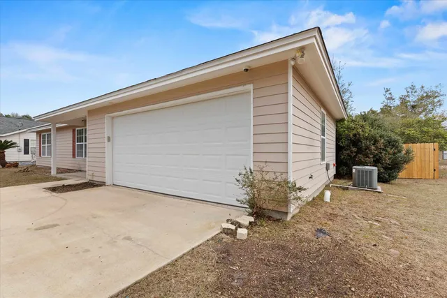 $225,000 | 31 Stevens Drive, Midway, FL 32343