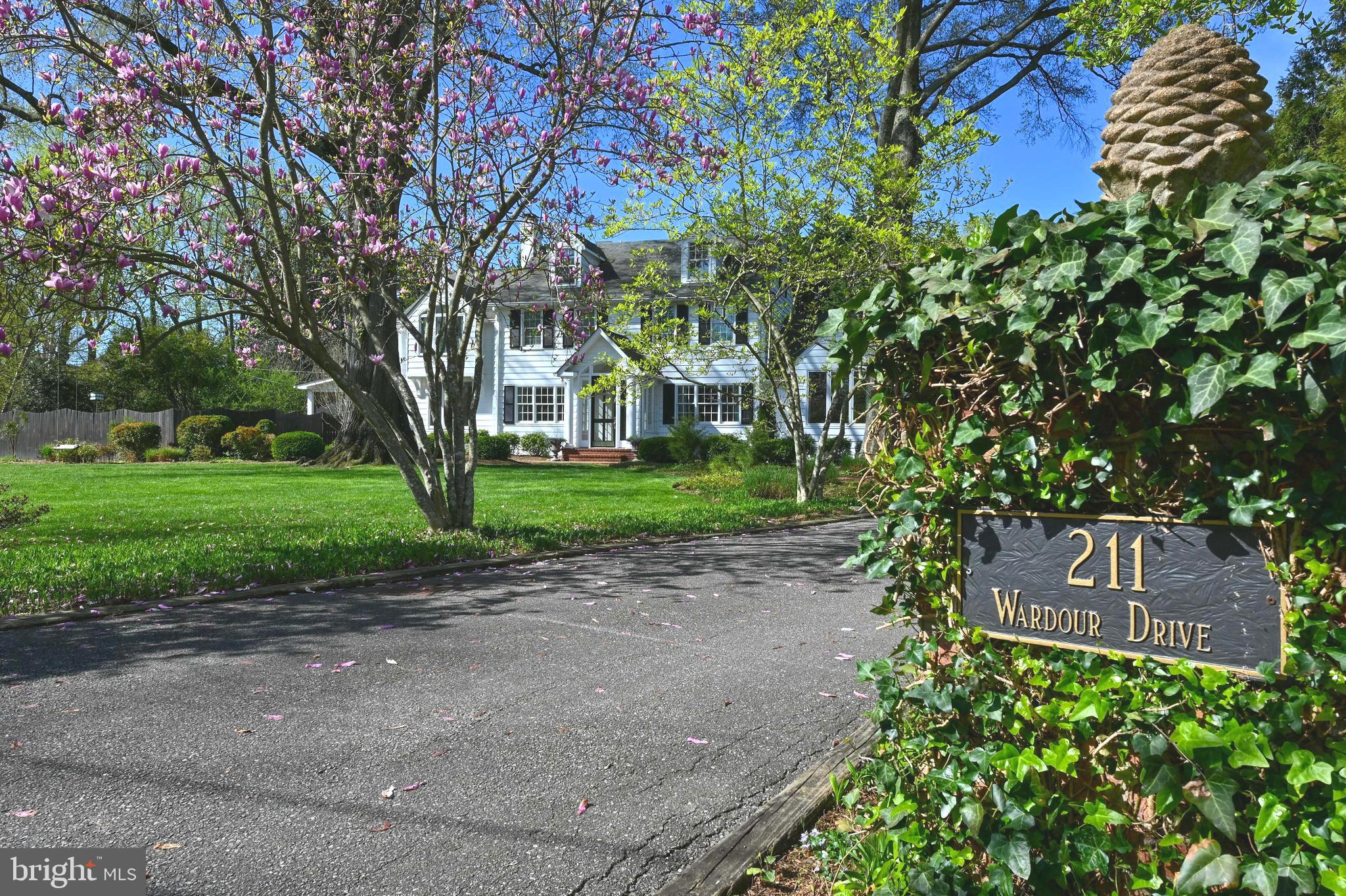 211 Wardour Drive Annapolis, MD 21401 - Photo 2 of 71