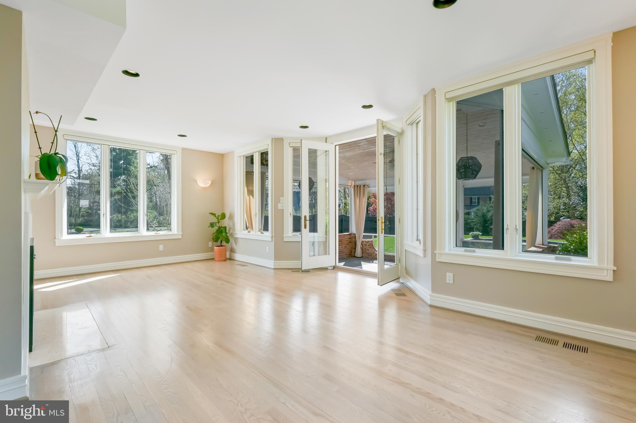 211 Wardour Drive Annapolis, MD 21401 - Photo 27 of 71