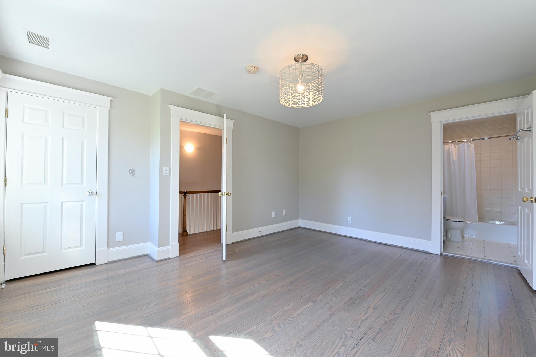 211 Wardour Drive Annapolis, MD 21401 - Photo 42 of 71 Guest Suite