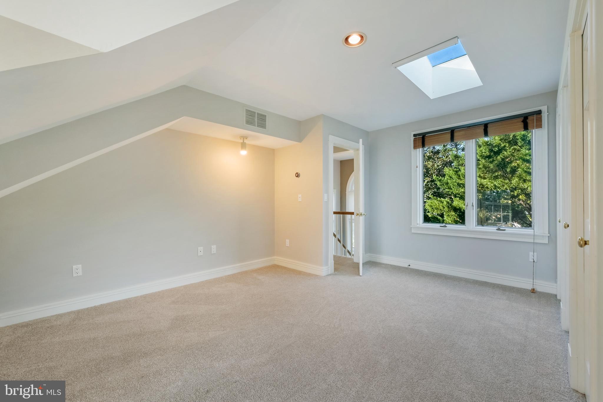 211 Wardour Drive Annapolis, MD 21401 - Photo 50 of 71 3rd Floor Bedroom 4
