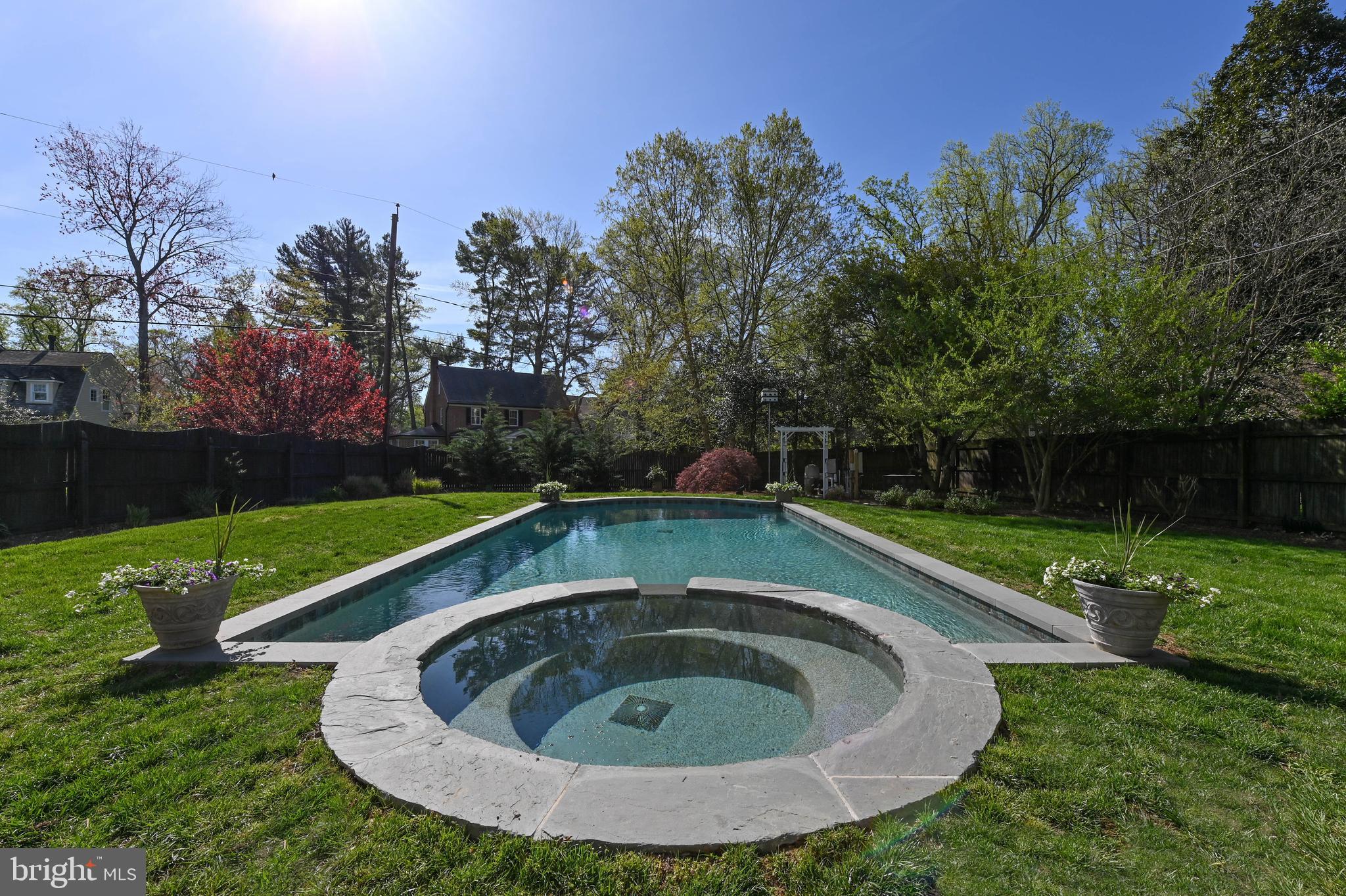 211 Wardour Drive Annapolis, MD 21401 - Photo 8 of 71