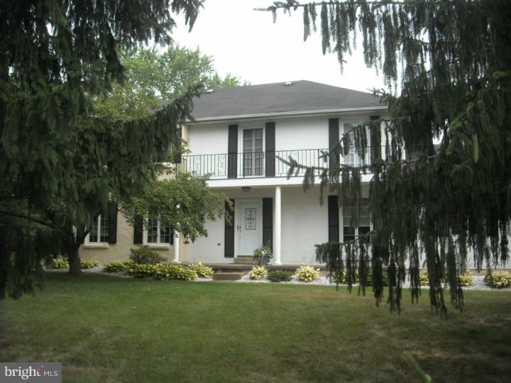 2 Chadd Road Newark, DE 19711 - Photo 1 of 22 Exterior Front