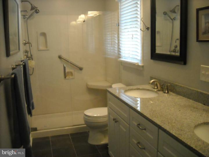 2 Chadd Road Newark, DE 19711 - Photo 16 of 22 Master Bathroom