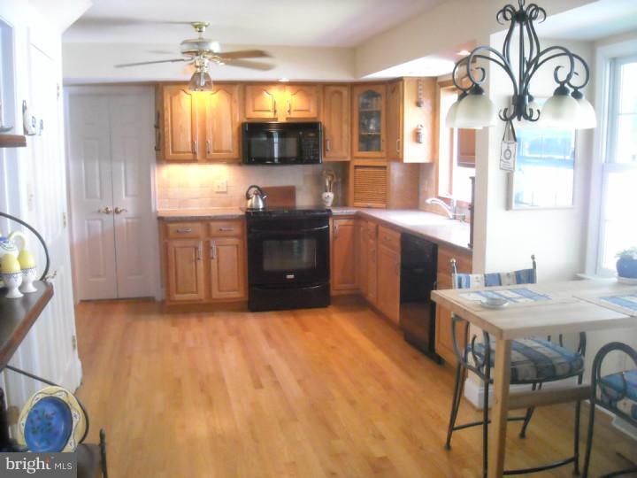 2 Chadd Road Newark, DE 19711 - Photo 3 of 22 Kitchen