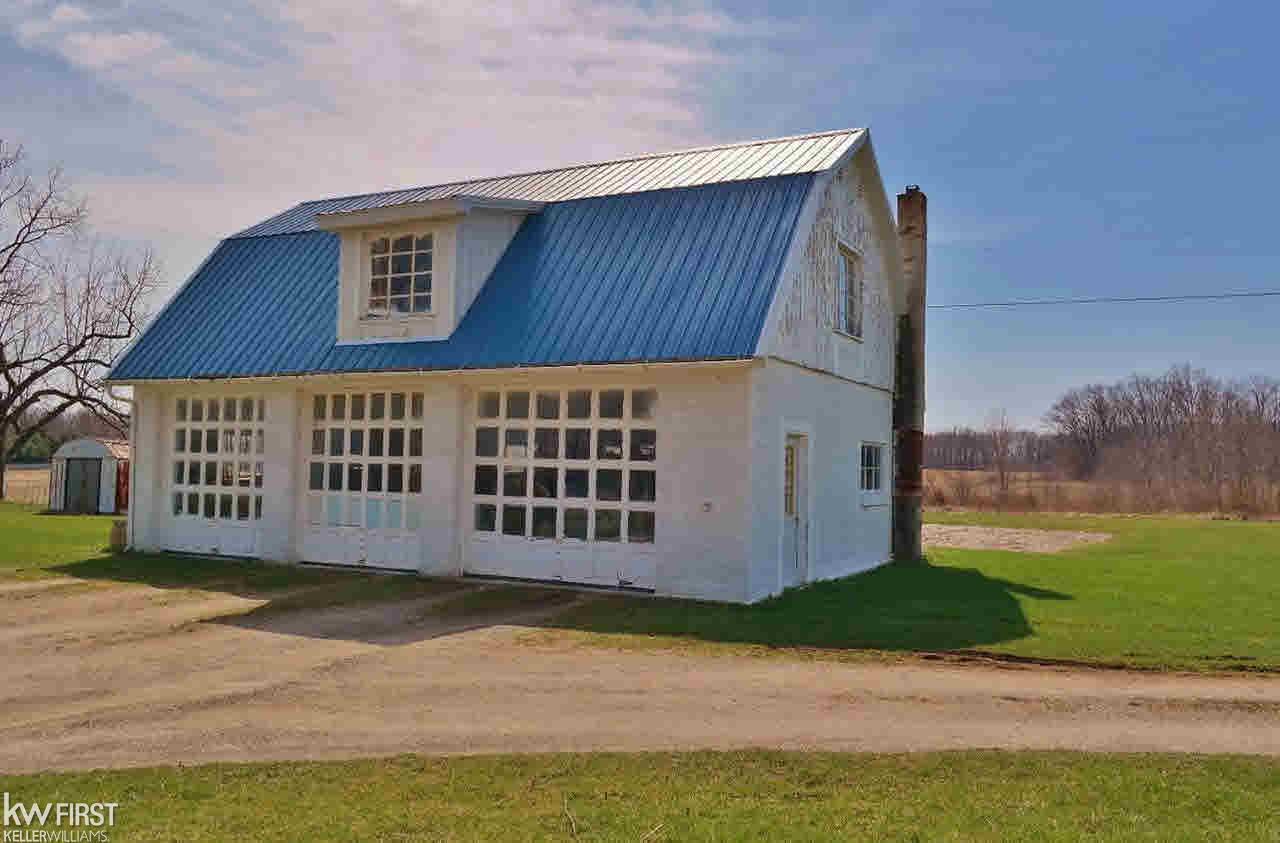 6155 West Ray Road Linden, MI 48451 - Photo 22 of 37 21275787-21.JPG