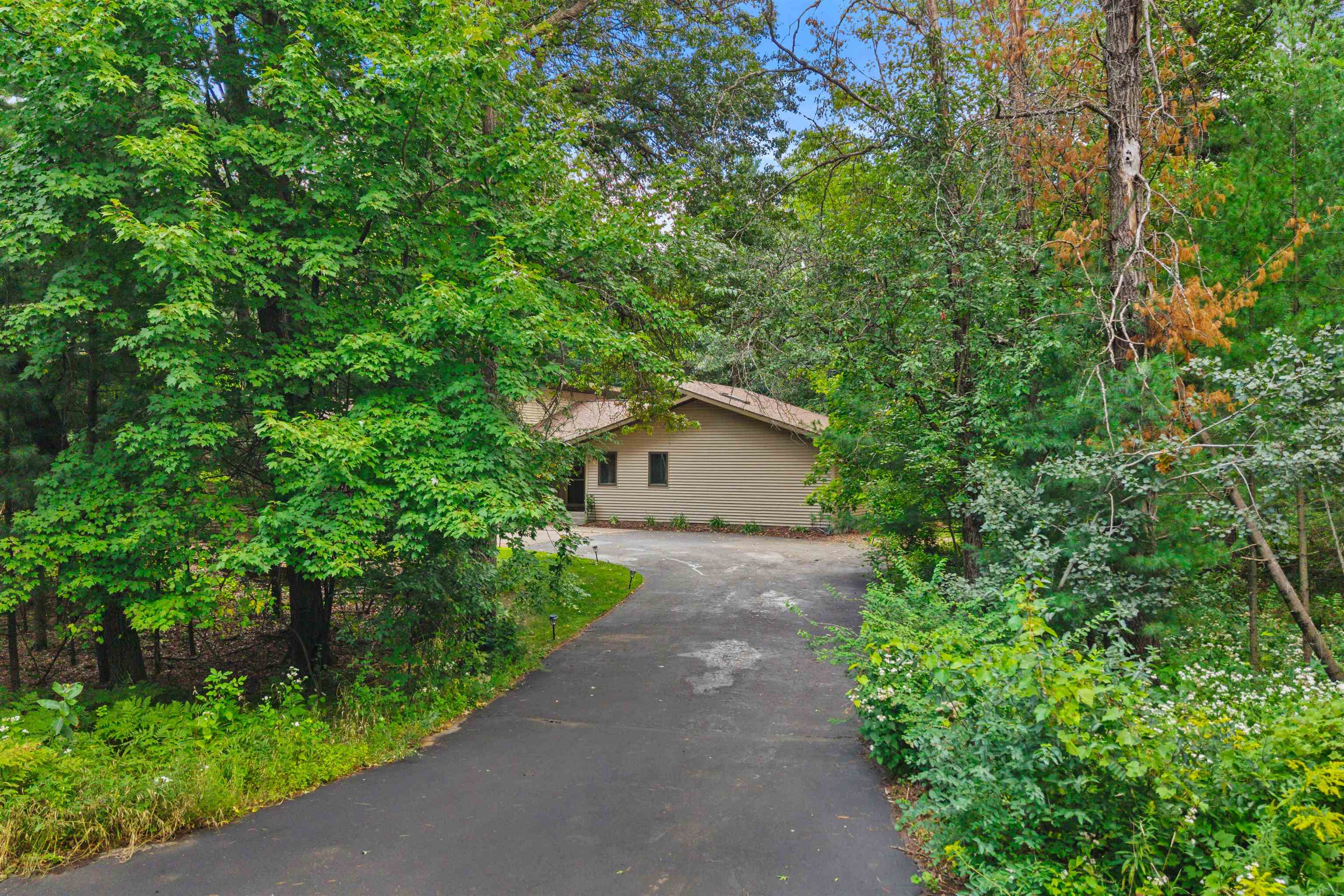 313 Woodland Drive Stevens Point, WI 54482 - Photo 39 of 48