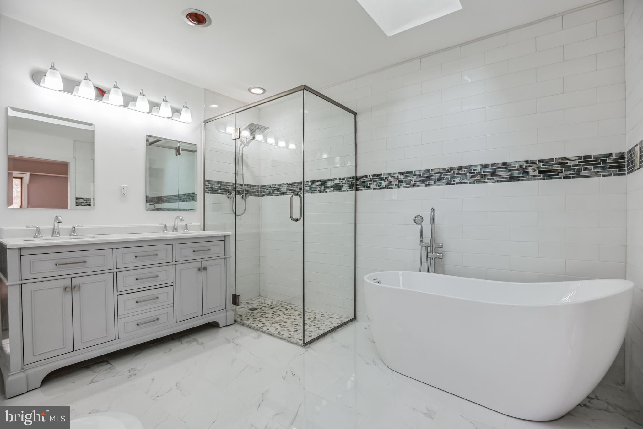 10401 3 Doctors Road Dunkirk, MD 20754 - Photo 29 of 45 Main Bath-New and Upgraded