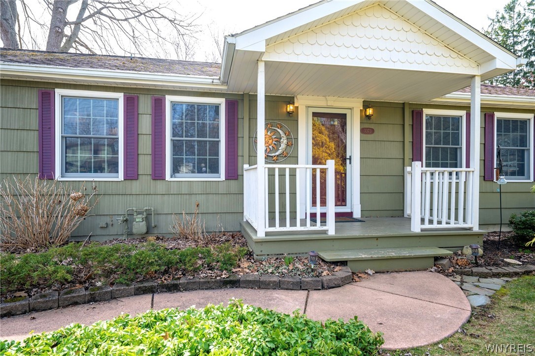 3373 Old Lakeview Road Hamburg, NY 14075 - Photo 2 of 40 gorgeous scalloped front