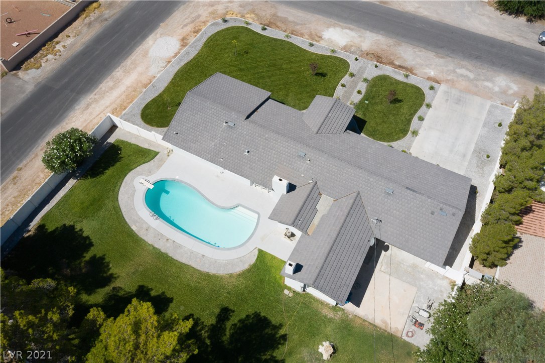8680 Rancho Destino Road Las Vegas, NV 89123 - Photo 3 of 37 Gallery Image 3