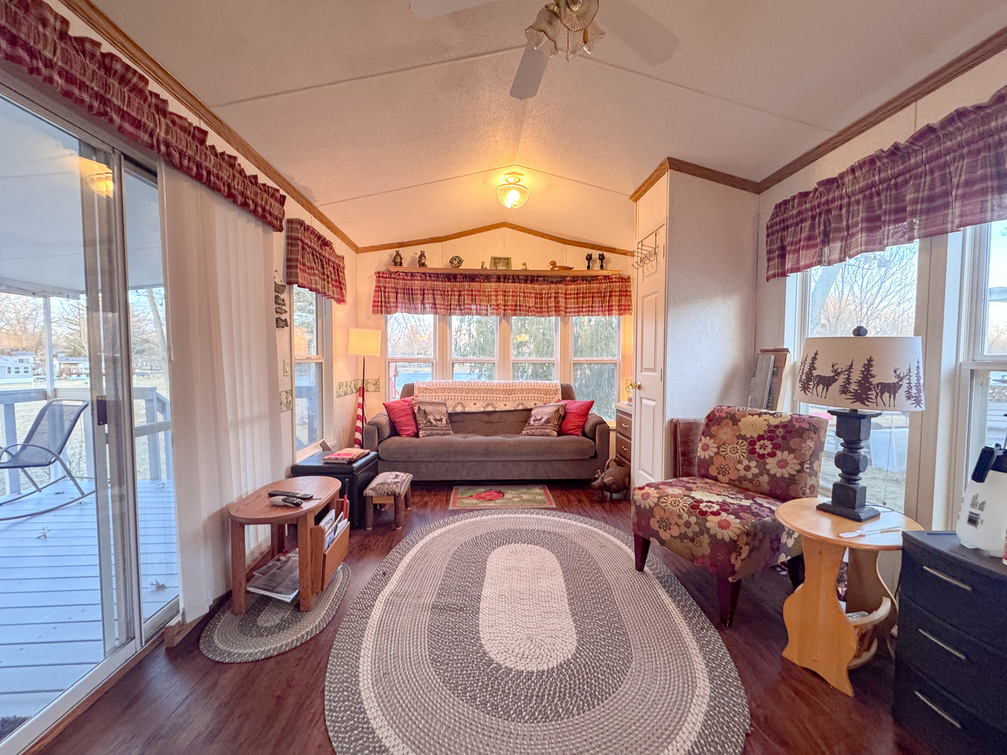 5-420 Woodhaven Sublette, IL 61367 - Photo 13 of 23